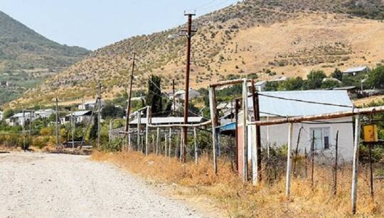 Qarakənddə ermənilər qorxuya düşüb: – Ordumuz kəndin 100 metrliyində post qurub