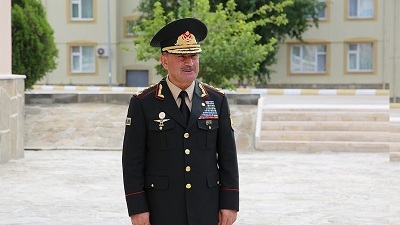 Nazir general Kərəm Mustafayevin rəis qardaşını işdən çıxardı – VİDEO