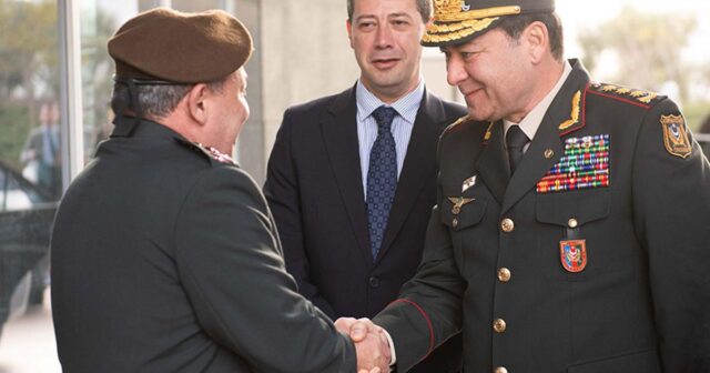 Nəcməddin Sadıkov torpaqları ermənilərə qaytarmağı əmr etdi – Generaldan sensasion açıqlama