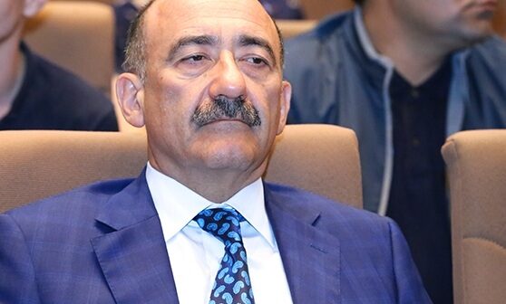 “Aldığım rüşvətin 2,5 milyonunu Qarayevə otağında şəxsən vermişəm”