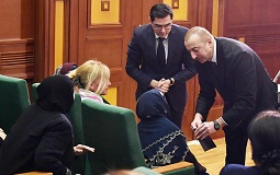 O fotodakı şəhid anası dünyasını dəyişdi (FOTO)