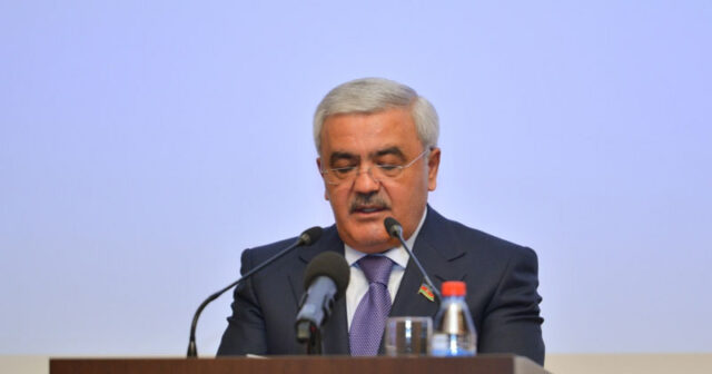 Rövnəq Abdullayev iqtisadiyyat nazirinin müavini təyin edildi