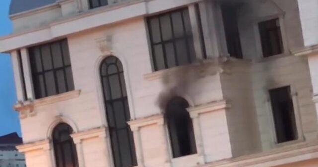 Sumqayıtda Heydər Əliyev Mərkəzində baş verən yanğın söndürülüb-VİDEO