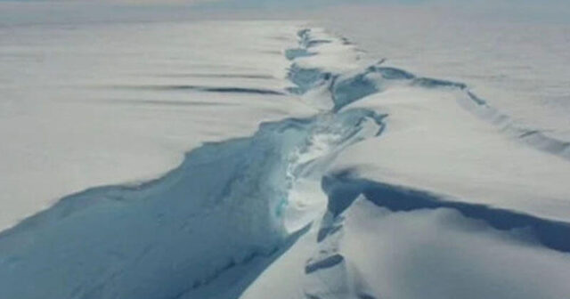 Antarktikada London böyüklüyündə aysberq qopdu – VİDEO – FOTO