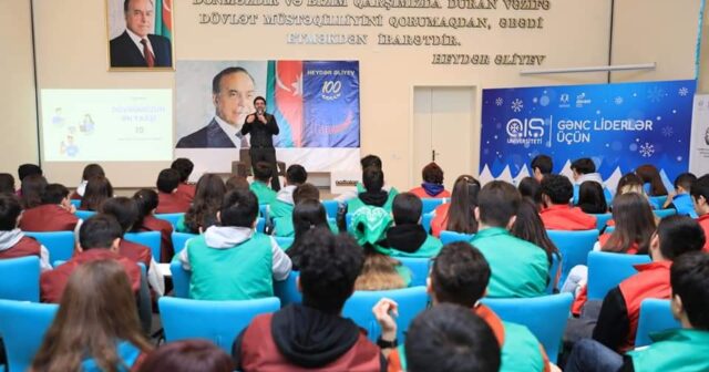 “Gənc Liderlər üçün Qış Universiteti”nin beşinci günü başa çatıb