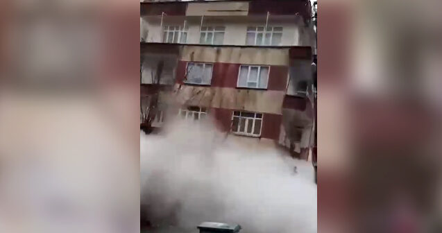 Zəlzələdən sonra bina belə çökdü – Video