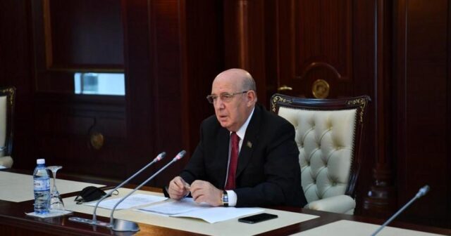 “Dərmanların keyfiyyəti aşağıdır, bəzi dərmanlar tapılmır” – Komitə sədri