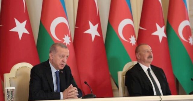 Ərdoğan: “Azərbaycanda hər ailədə ən az beş uşaq olmalıdır” – Video