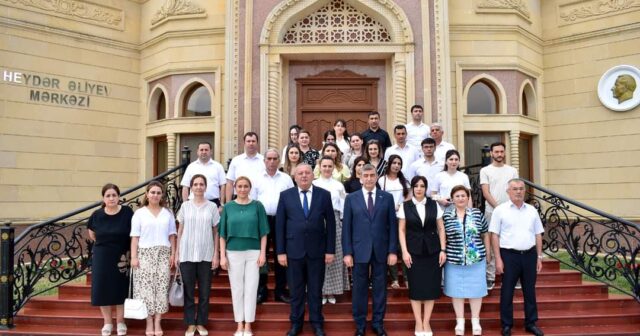 Şirvan şəhərində “17 iyun-tibb işçilərinin peşə bayramı günü” münasibətilə tədbir keçirilib