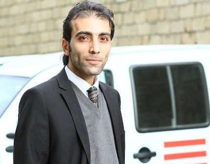 ABŞERONDAKI MƏMURLAR KEÇMİŞ JURNALİSTİ İNTİHAR HƏDDİNƏ ÇATDIRIB…