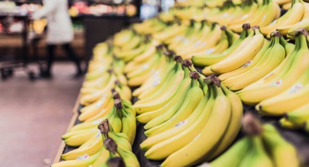 Azərbaycanda banan idxal qiymətindən 3 dəfəyə yaxın baha satılır