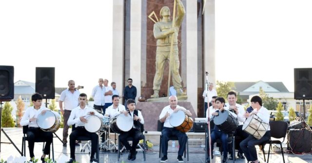 Şirvanda Silahlı Qüvvələr Günü münasibətilə konsert proqramı təşkil olunub