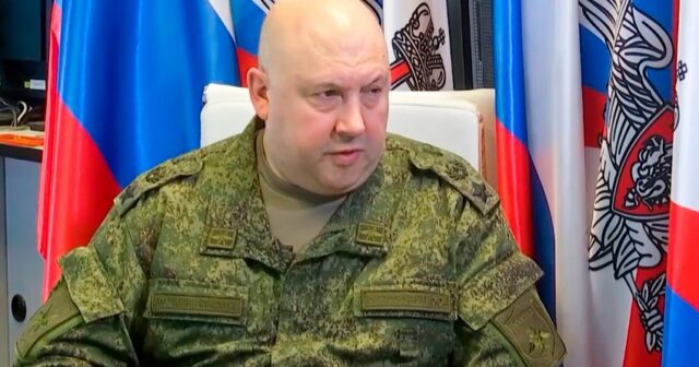 ISW: “Surovikinin həbsi Kremlin Müdafiə Nazirliyi rəhbərliyini təmizləmək niyyətini göstərir”