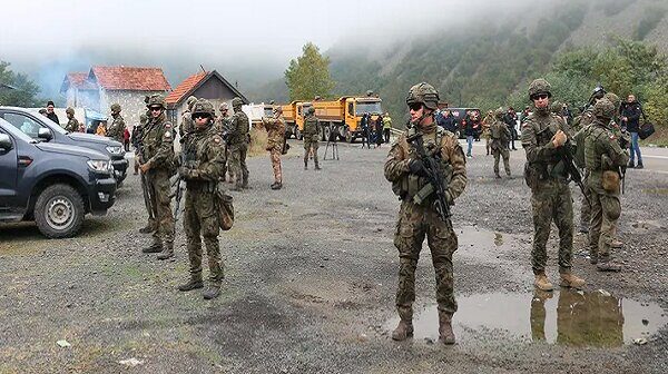 NATO KOSOVAYA HƏRBİ MÜDAXİLƏYƏ HAZIR OLDUĞUNU AÇIQLAYIB