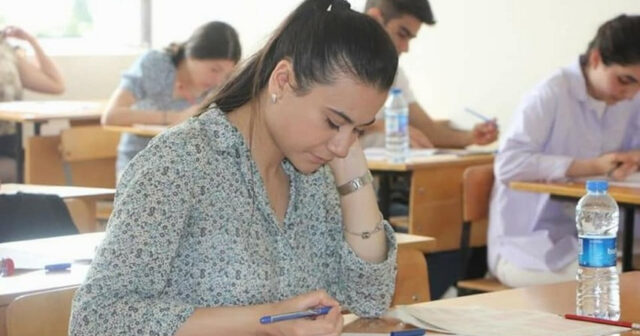 Bu gün 1154 abituriyent Azərbaycan dili fənni üzrə növbəti dəfə imtahan verəcək