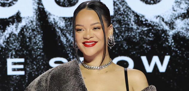 Rihanna rekord qırdı