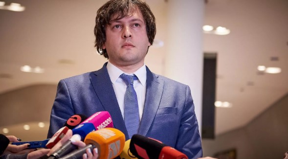 GÜRCÜSTAN HAKİMİYYƏTİ ZELENSKİNİN SAAKAŞVİLİ İLƏ BAĞLI ADDIMINI TƏHQİR ADLANDIRIB