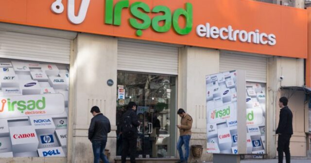 “İRŞAD ELEKTRONİKS”DƏN ŞİKAYƏT… “SİZDƏN BİR DƏ MAL ALMARAM, HEÇ KİMƏ DƏ MƏSLƏHƏT GÖRMƏRƏM”