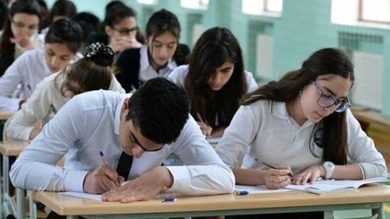 İmtahanda ən yüksək nəticəni göstərənlər