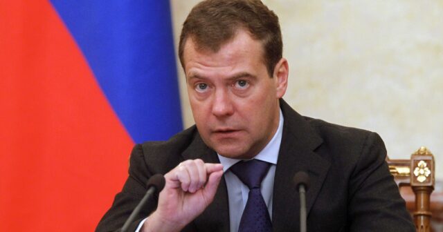 MEDVEDEV: 3-CÜ DÜNYA MÜHARİBƏSİ YAXINLAŞIR