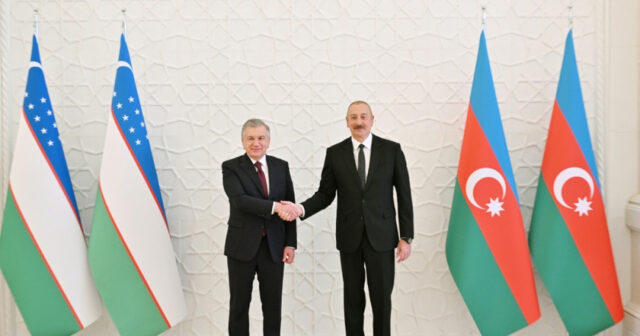 Özbəkistan Prezidenti Füzulinin Baş planı ilə tanış olub