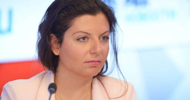 MOSKVADA VURULAN ATS SİMONYANIN EVİNİN YAXINLIĞINDA DÜŞÜB