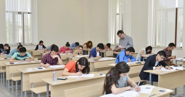 Kolleclərin boş qalan yerlərinə qəbul elan edilib