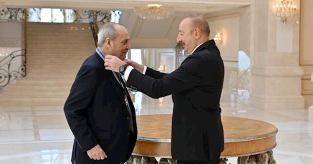 Prezident Rasim Balayevə “İstiqlal” ordenini təqdim etdi-FOTO