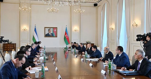 Azərbaycan və Özbəkistan prezidentlərinin geniş tərkibdə görüşü keçirildi – VIDEO
