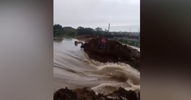 Rusiyada bənd uçub, Ussuriysk şəhərini su basıb
