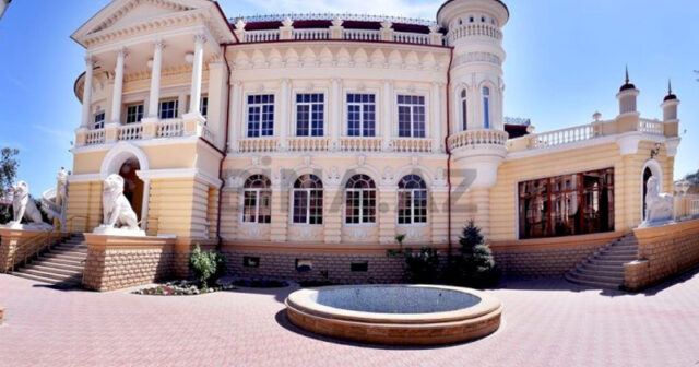 Bakıda bu villa 15 milyona satışa çıxarıldı (FOTOLAR)
