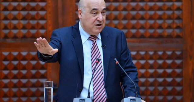 “Cır-cındır içində, dilənçi, ac…” – Çingiz Abdullayev əsəbləşdi