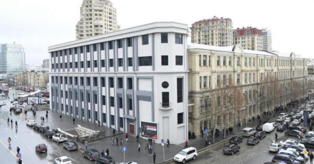 Universitetlə “tender kralı” arasında qalmaqal – 3 milyonluq manatlıq tender…