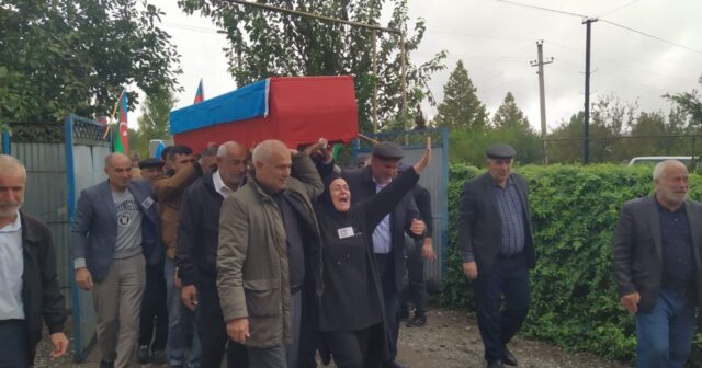 30 ildən sonra nəşi gətirildi, qurban kəsdilər – Fotolar