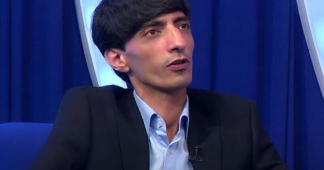 Meyxanaçının 250 minlik maşın almasına SƏRT REAKSİYA: “Alim də eşşək arabasında gəzməlidir”
