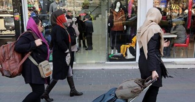 Rusiya minlərlə iranlını deportasiya etdi