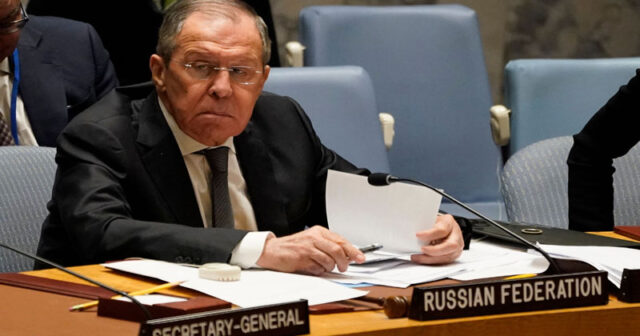 Lavrov Rusiyanın “reallıqları nəzərə almaqla” danışıqlara hazır olduğunu açıqladı