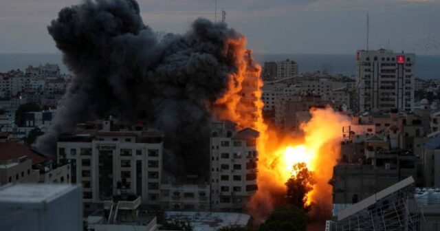 SON DƏQİQƏ: HƏMAS TƏL-ƏVİV VƏ QÜDSÜ YENİDƏN BOMBALAYIR