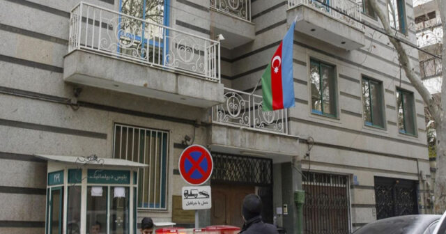 İran xahiş etdi, Azərbaycan səfirliyini açır – Nazirdən açıqlama