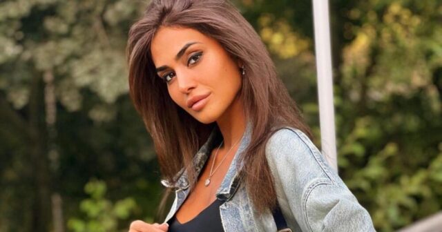 AKTRİSANIN 722 MANATLIQ ŞALVARI BƏYƏNİLMƏDİ – FOTO