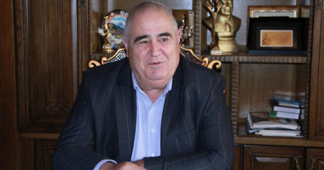 Mərkəzi Bank Şərurlu İsfəndiyarı məhkəməyə verdi