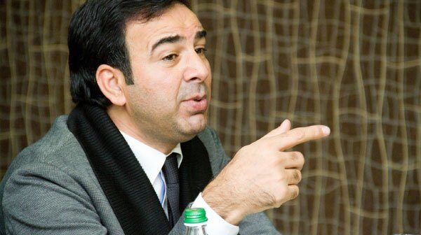EFİRDƏ “CİNAYƏTKAR” SÖZÜ İŞLƏDƏN APARICI İLHAM HANSI CİNAYƏTİ TÖRƏTMİŞDİ? – DOSYE