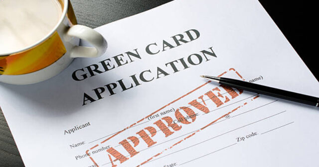 “Green card”a müraciəti özümüz edək, yoxsa şirkətlər?