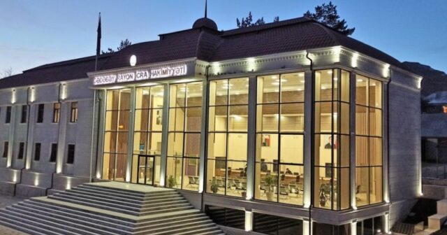İcra Hakimiyyəti qaz çəkən şirkətə park təmir etdirir