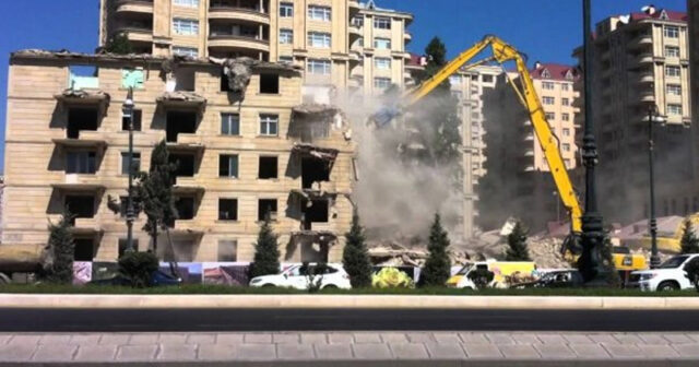 Bakının bu ərazisində “xruşovka”lar sökülür – 400 AZN kirayə pulu və mənzillər veriləcək