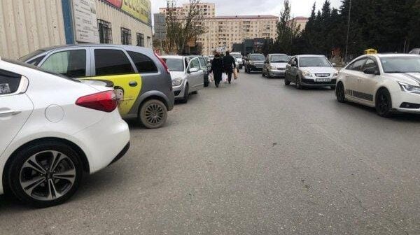 Sumqayıtda qatardan düşən piyada sərnişinlər ölümə gedir: İllərin səkisiz yolları (FOTO,VİDEO)