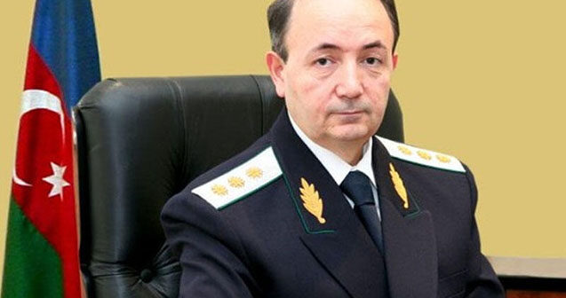 Nazir Məhkəmə-Hüquq Şurasının üzvlüyündən çıxarıldı