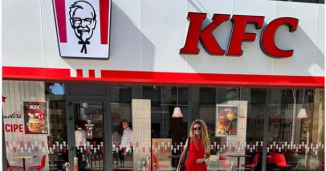 KFC-DƏN MÜŞTƏRİYƏ BİŞMƏMİŞ TOYUQ GÖNDƏRDİLƏR – ŞİKAYƏT