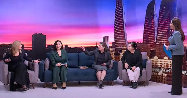 Studiyada gərginlik: “Ədəbiyyat siyahısında olmayanlar ev siyahısında adlarını axtarır” (VİDEO)