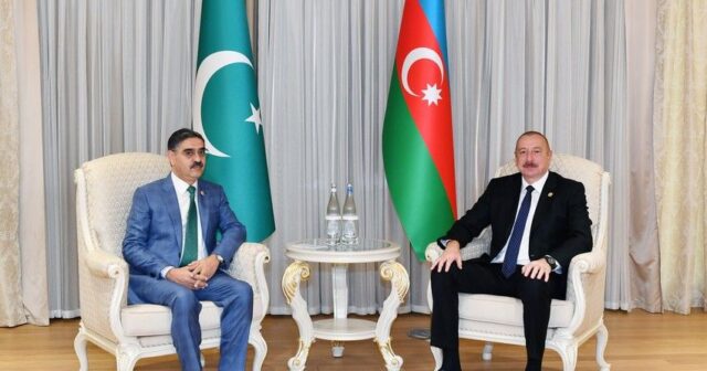 İlham Əliyev Pakistanın Keçid Hökumətinin Baş naziri ilə görüşdü